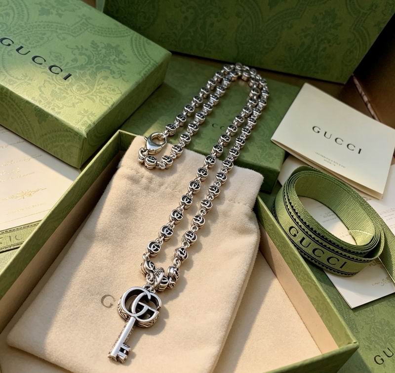 Gucci Necklace 08yxs13